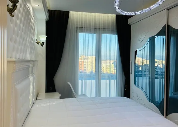 Dorian Main Center Apartment *