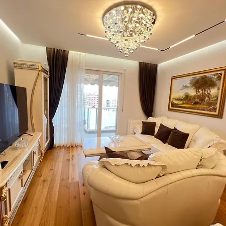 Dorian Main Center *