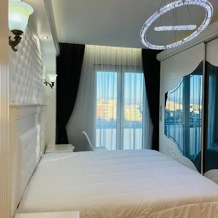 Dorian Main Center Apartament *