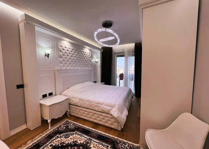 Dorian Main Center * Durrës