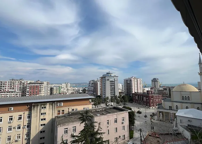 Dorian Main Center 公寓 Durrës